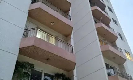 Apartamento 147m2, 3 dormitórios, 1 suíte, 2 banheiros, varanda, 2 vagas, sala 3 ambientes, lazer completo, ótima localização