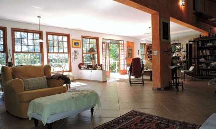 Casa Duplex 415,60m2, 3 Suítes Sendo Uma Master, Lareira, Lazer Completo, Escritório, Moveis Planejados, 4 Vagas, Ótima Localização