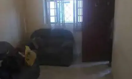 Casa 300m2, Sendo 2 Casas no Mesmo Quintal, 1 Casa com 2 Dormitórios, Sala, Cozinha, Banheiro, 2 Casa 1 Dormitório, Cozinha, Banheiro, 5 Vagas