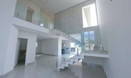 Casa Duplex 292m2, 3 Dormitórios Sendo Uma Master Com Hidromassagem, Área Gourmet, Piscina, Cozinha Americana, 4 Vagas, Varandas, Cinema, Jardim