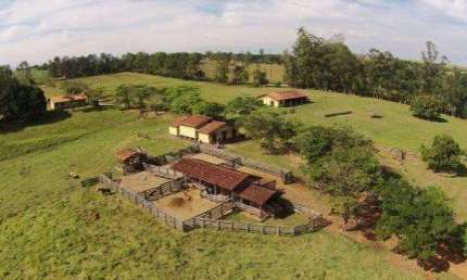 EXCELENTE FAZENDA EM CANA NA REGIÃO DE TATUÍ - SP ??   Área Total: 80 Alqueires   Área em Cana: 50 Alqueires   Arrendado P/ Terceiro   40 Toneladas