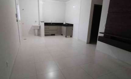 Apartamento 57m2, 2 Dormitórios, 1 Banheiro, Acabamento em Porcelanato, Moveis Planejados, 1 Vaga de Garagem, Ótima Localização