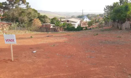 2 Terrenos de 300m2, Localização Privilegiada, Terreno de 10x30 Cada Um, Terreno Limpo, Escriturado e Registrado, Estuda Propostas