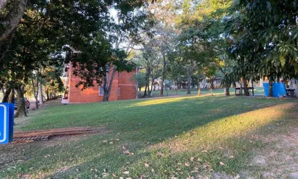 Terreno 215m2 no Condominio Estancia Árvore da Vida Área de Lazer Completa