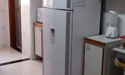 Apartamento 92m2, 3 Dormitórios, 1 Suíte, Moveis Planejados, 1 Vaga de Garagem, Ótima Localização, Banheiro Empregada, Piso em Porcelanato