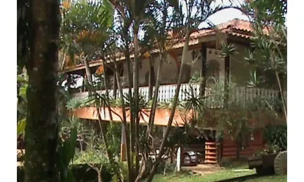 Chacara com Casa Duplex 480m2, 4 Dormitórios, 1 Suíte, 4 Vagas de Garagem, Terreno de 4200m2, Área de Lazer Com Piscina, Churrasqueira,Salão de Festas