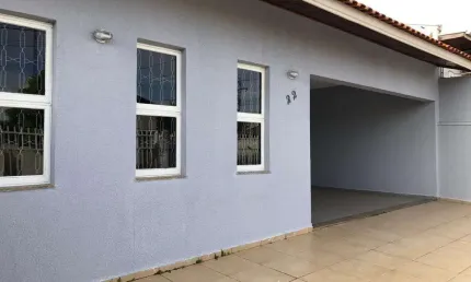 Imperdível: Casa à venda em Sumaré-SP, Vila Miranda! 3 quartos, 1 suíte, 2 salas, 3 banheiros, 4 vagas de garagem, 200m².