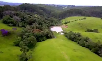 Sítio 8,5Alqueires, Represa, Casa Sede, Espaço Gourmet, Barracão, Casa Caseiro, Plantação de Milho, Mangueira, Horta,