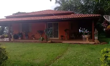 Sítio 6 Alqueires,Casa Sede Avarandada,Casa Caseiro,Cocheira,Pomar Horta,Plantação,Otimo de Água,1 Km do Asfalto,Criação de Animais,Porteira Fechada