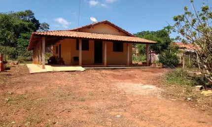 Chácara 1000m2  Bairro Santa Cruz c/Padaria,Escola,Mercado,Casa 2 Dorms,Sala,Cozinha,Banheiro,Varanda,Frente ao Asfalto,15 km São Miguel