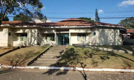 Luxuosa mansão em condomínio à venda em Sumaré-SP, bairro Estância Árvore da Vida: 12 quartos, 12 suítes, 3 salas, 12 banheiros, 10 vagas de garagem, 1.000,00 m².