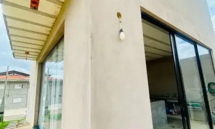Vendo ou troco por terreno - casa em construção/fase de acabamento  - terreno de 262 m² e área construída de 148 m². - infraestrutura completa: elétri