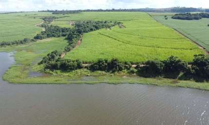 EXCELENTE FAZENDA A VENDA EM ITAÍ-SP ??   - Área Total 125 Alqueires  - 80 Alqueires em Cana   - Usina Londra de Itaí   - 60 Toneladas   - Contato Até Agosto de 2.025  - Terra Vermelha a Mista  - Topo
