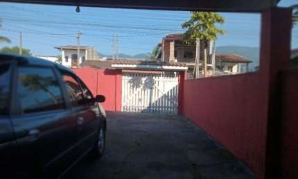 Imperdível Casa à Venda em Caraguatatuba-SP, Bairro Jaraguá: 1 Quarto, 1 Sala, 1 Banheiro, 4 Vagas, 60m². Aproveite!