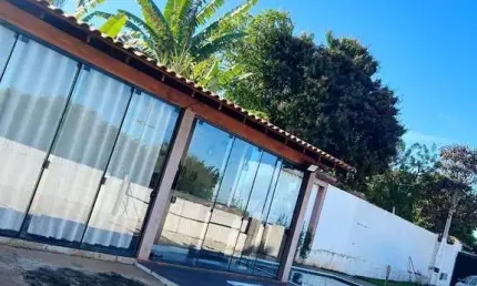 Chácara à venda em Tatuí-SP, Jardim Bela Vista: 1 quarto, 1 sala, 1 banheiro, 2 vagas de garagem, 45,00 m² de área.