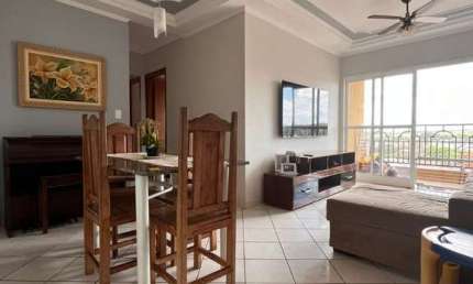 Apartamento para venda no Condomínio Vila Inglesa no bairro Jardim Independência em Ribeirão Preto/SP com 80m². O Apartamento possui 3 quartos, 2 banheiros sendo 1 suíte e 1 vaga, próximo ao Sinhá Jun