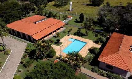 EXCELENTE FAZENDA A VENDA NA REGIÃO DE AVARÉ - SP ??    Área Total: 137 Alqueires ou 332 Hectares   Agricultura: 80 Alqueires (Será Plantado Cana)  Usina: Rio Pardo Até 2.037  Reserva e App: 25%  Topo