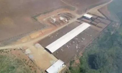 Excelente fazenda com sistema de confinamento a venda na região de são josé dos campos - sp ??   área total de 256 hectares ou 105 alqueires paulist