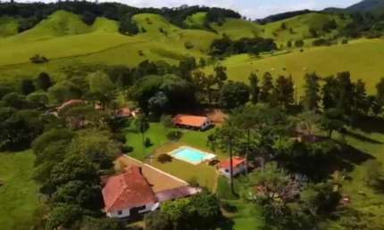 EXCELENTE FAZENDA NA PECUÁRIA A VENDA NA REGIÃO DE SÃO JOSÉ DOS CAMPOS-SP ??   - Área Total 2.583 Hectares ou 1.067 Alqueires   - 1.985 Hectares ou