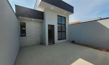 Casa à venda em Hortolândia-SP, Jardim das Figueiras II! 3 quartos, 1 suíte, 2 salas, 2 banheiros, 2 vagas, 96m²!