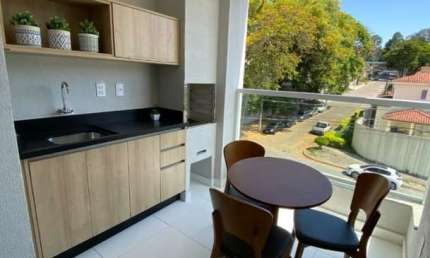 Apartamento para locação no Jardim América em Jacareí-SP: 2 quartos, 1 suíte, 2 salas, 2 banheiros, 1 vaga de garagem!