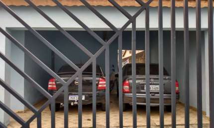Imperdível oportunidade: Casa à venda em Hortolândia-SP, na Vila Inema, com 3 quartos, 1 sala, 2 banheiros, 4 vagas de garagem!
