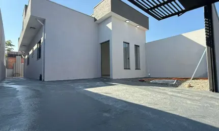 Imperdível: Casa à venda em Hortolândia-SP, bairro Parque Bellaville - 2 quartos, 1 suíte, 2 salas, 2 banheiros, 2 vagas, 75,20m².