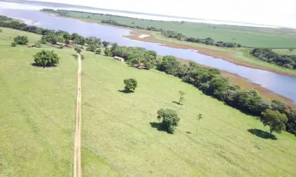 *EXCELENTE FAZENDA EM CANA A VENDA AS MARGENS DO RIO TIETÊ NA REGIÃO DE ARAÇATUBA-SP* ??  Área Total: 203 Alqueires   Em Cana: 146 Alqueires (Planta Mais 20 Alqueires)  Pastagem: 38 Alqueires   Reserv