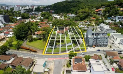 Terreno à venda na Rua Francisco Cristofoline, --, Glória, Joinville