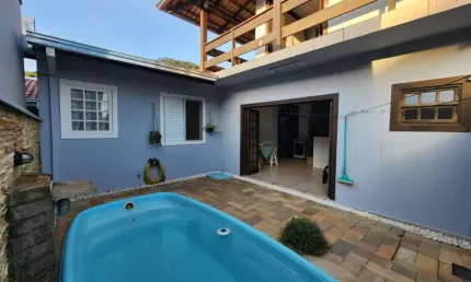 Casa para venda em joinville, bom retiro, 3 dormitórios, 1 suíte, 3 banheiros