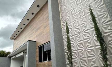 Casa com 3 quartos à venda no Belvedere, Patos de Minas , 220 m2 por R$ 930.000