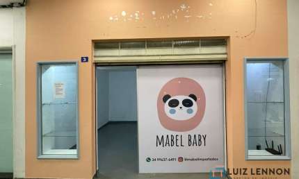 Galeria Cristina - Loja Comercial à Venda no Centro de Patos de Minas - Galeria Daniela Cristina
