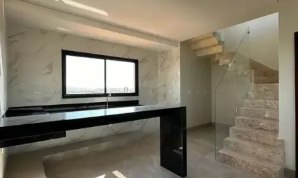 Cobertura Duplex com Fino Acabamento à Venda no Bairro Céu Azul – Patos de Minas-MG Luxo, conforto e lazer completo em um só imóvel!