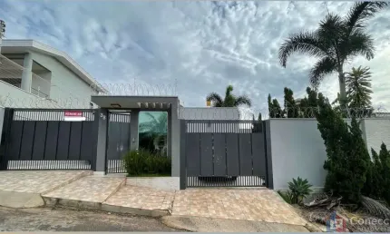 Casa Alto Padrão à Venda no Bairro Valparaíso - Patos de Minas/MG - Conforto e Modernidade
