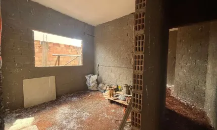 Casa com 3 quartos à venda no Afonso Queiroz, Patos de Minas 