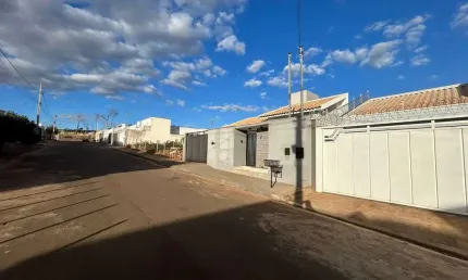 Casa à Venda no Afonso Queiroz – 4 Quartos, Área Gourmet e Excelente Localização!