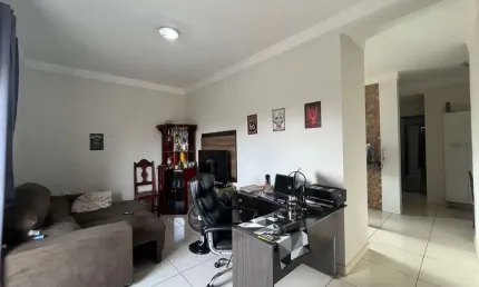 Apartamento com Suíte à Venda no Bairro Laranjeiras em Patos de Minas-MG   Imóvel com 2 Quartos, 69m² e Localização Tranquila em Patos de Minas