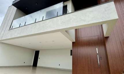Casa de Alto Padrão à Venda no Chácaras Caiçaras – 5 Suítes, Piscina e