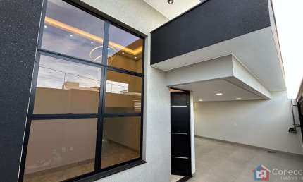 Casa à Venda em Patos de Minas - 3 Quartos, Suíte com Closet e Área Gourmet