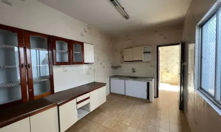 Apartamento à Venda no Centro de Patos de Minas – 150m², 4 Quartos e Suíte