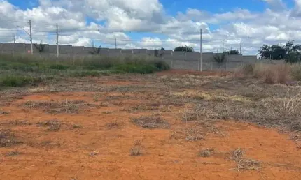 Terreno à venda no Alto da Serra, Patos de Minas 