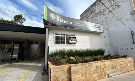 Ponto Comercial para Locação no Centro de Patos de Minas - 06 Salas, Recepção e Sala de Espera