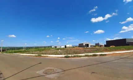 Casa comercial à venda no Jardim Italia, Patos de Minas 