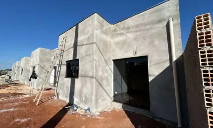 Casa com 2 quartos à venda no Afonso Queiroz, Patos de Minas , 50 m2 por R$ 245.000