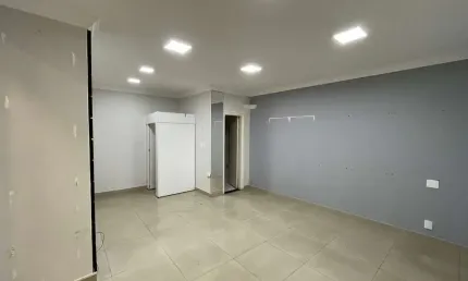 Galeria Cristina - Loja Comercial à Venda no Centro de Patos de Minas – Galeria Daniela Cristina