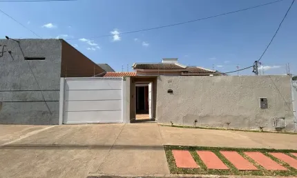 Casa com 3 quartos à venda na Nossa Senhora de Fátima, Patos de Minas 