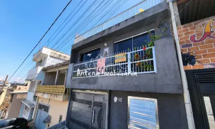 Sobrado com 5 dormitórios em Ferraz de Vasconcelos - Cód: 10710