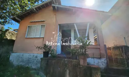 Casa com 02 dormitórios no Jardim Vista Alegre - Cód.: 10840
