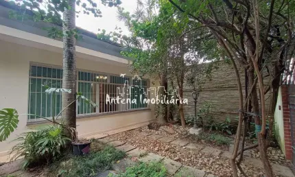 Casa com 03 dormitórios na Vila Mariana - Cód.: 11543