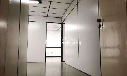 Conjunto Comercial em Santa Efigênia - Cód. de Referência: 7503